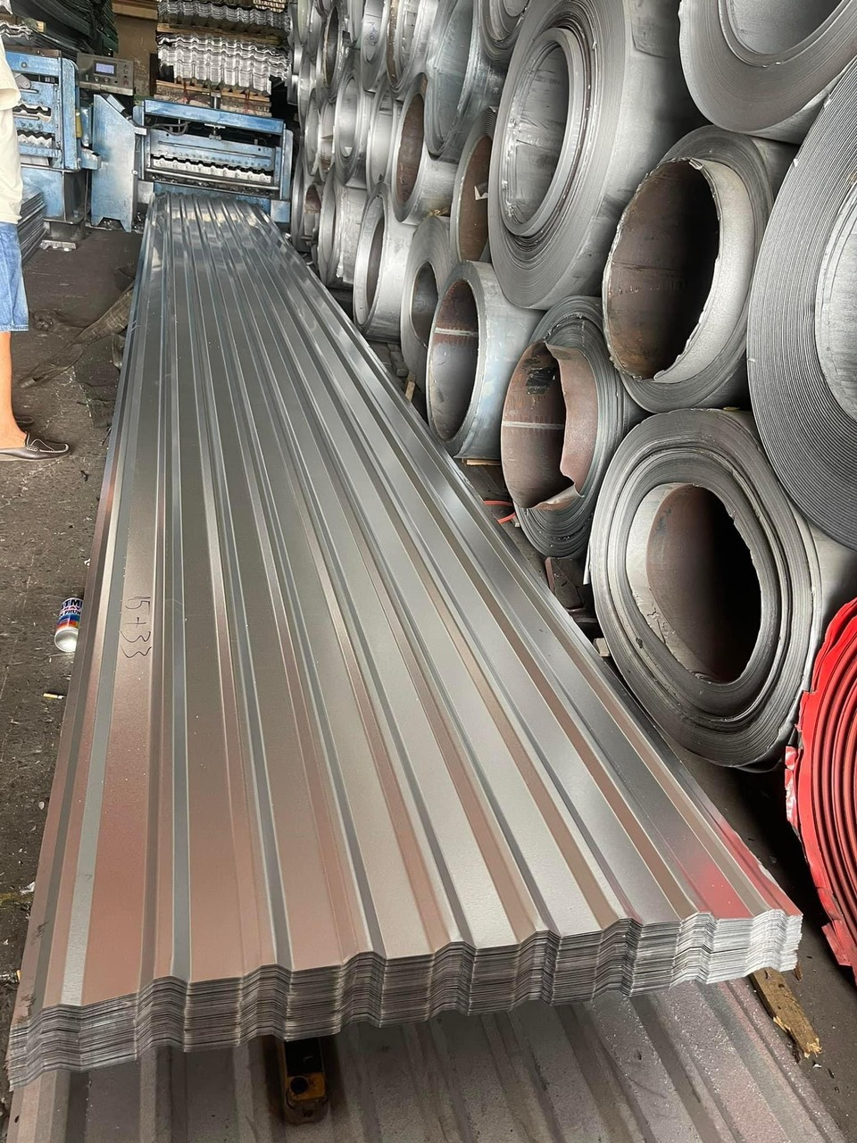 Công ty VLXD Duy Nam - địa chỉ bán tôn uy tín, chất lượng