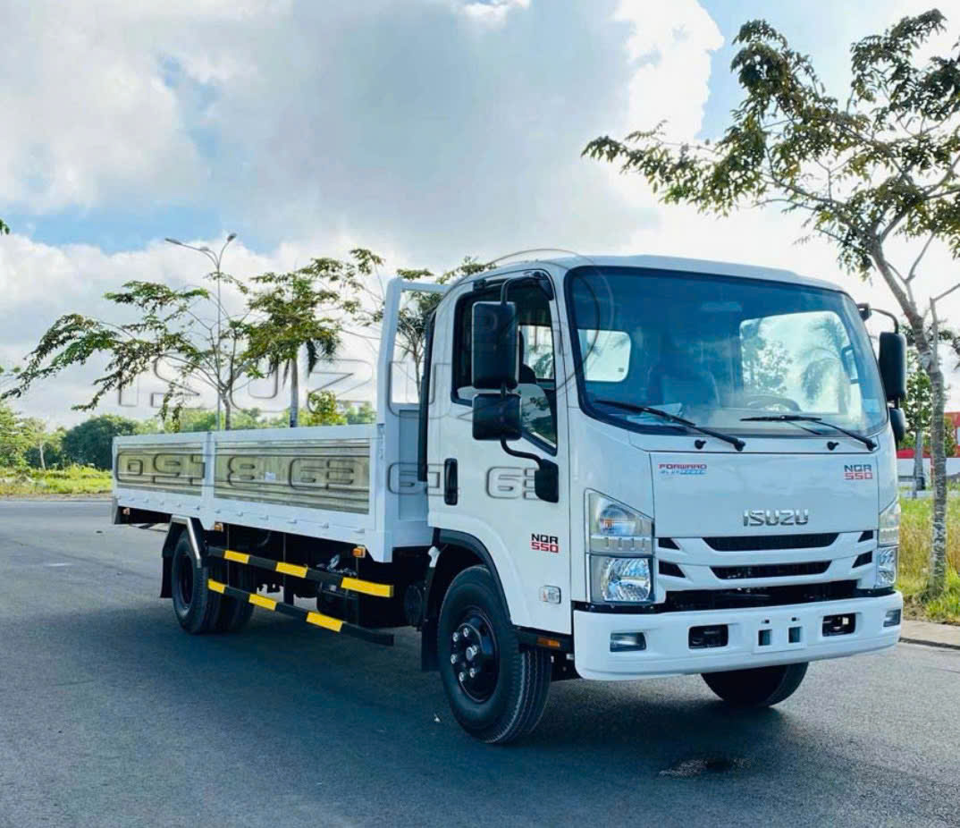 Liên hệ ngay dịch vụ cho thuê xe tải chở hàng giá rẻ tại TPHCM