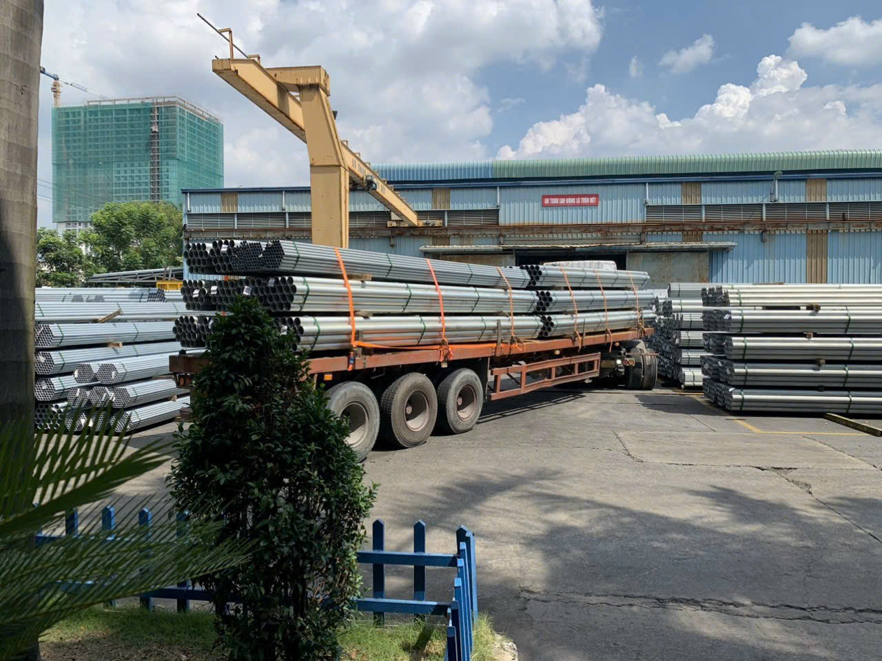 Nhà phân phối ống thép nhúng nóng Hòa Phát phía Nam uy tín