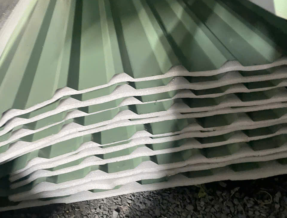 Kinh Nghiệm Mua Tôn Cách Nhiệt Thanh Lý Tránh Tiền Mất Tật Mang