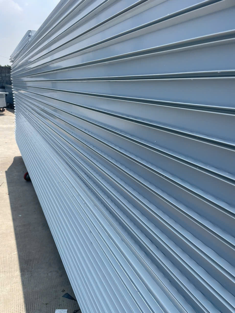Tấm panel EPS thanh lý ngày càng được sử dụng nhiều hơn